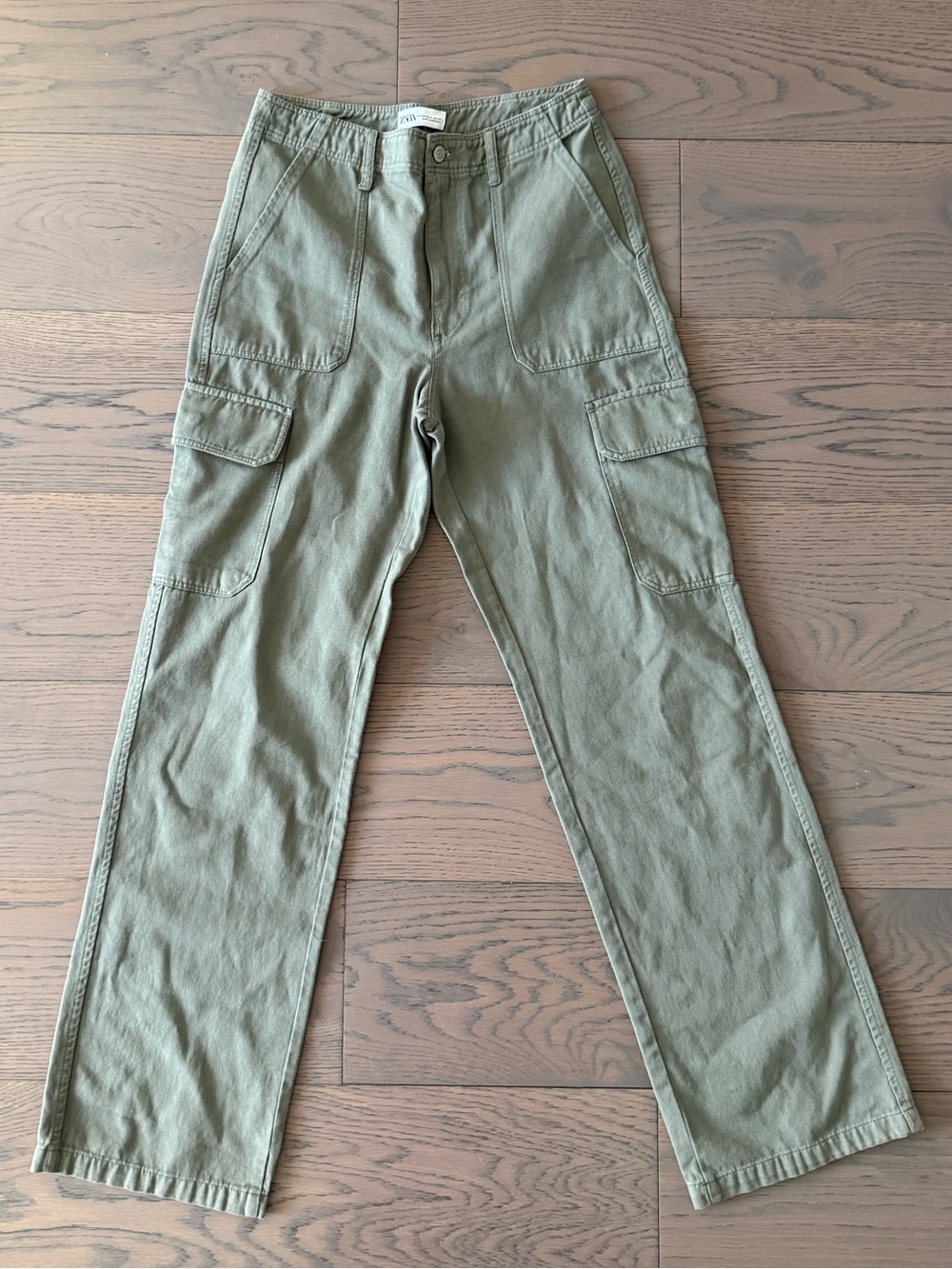Zara High Rise Straight Leg Cargo Pants